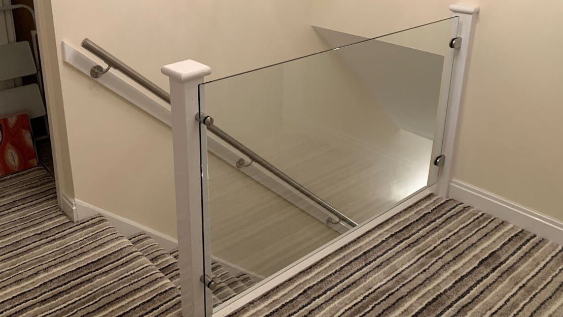 Stainless & Glass Balustrade to Internal Stairs & Landing