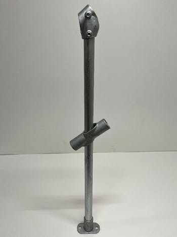 Pre Assembled Stair Mid Post for Fencing Infill Panels