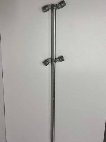 Double Inline Swivel Post