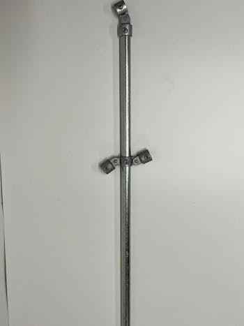 In-line Swivel Post