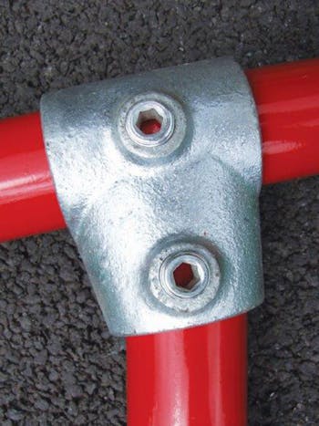 201 Slope Range Short Tee