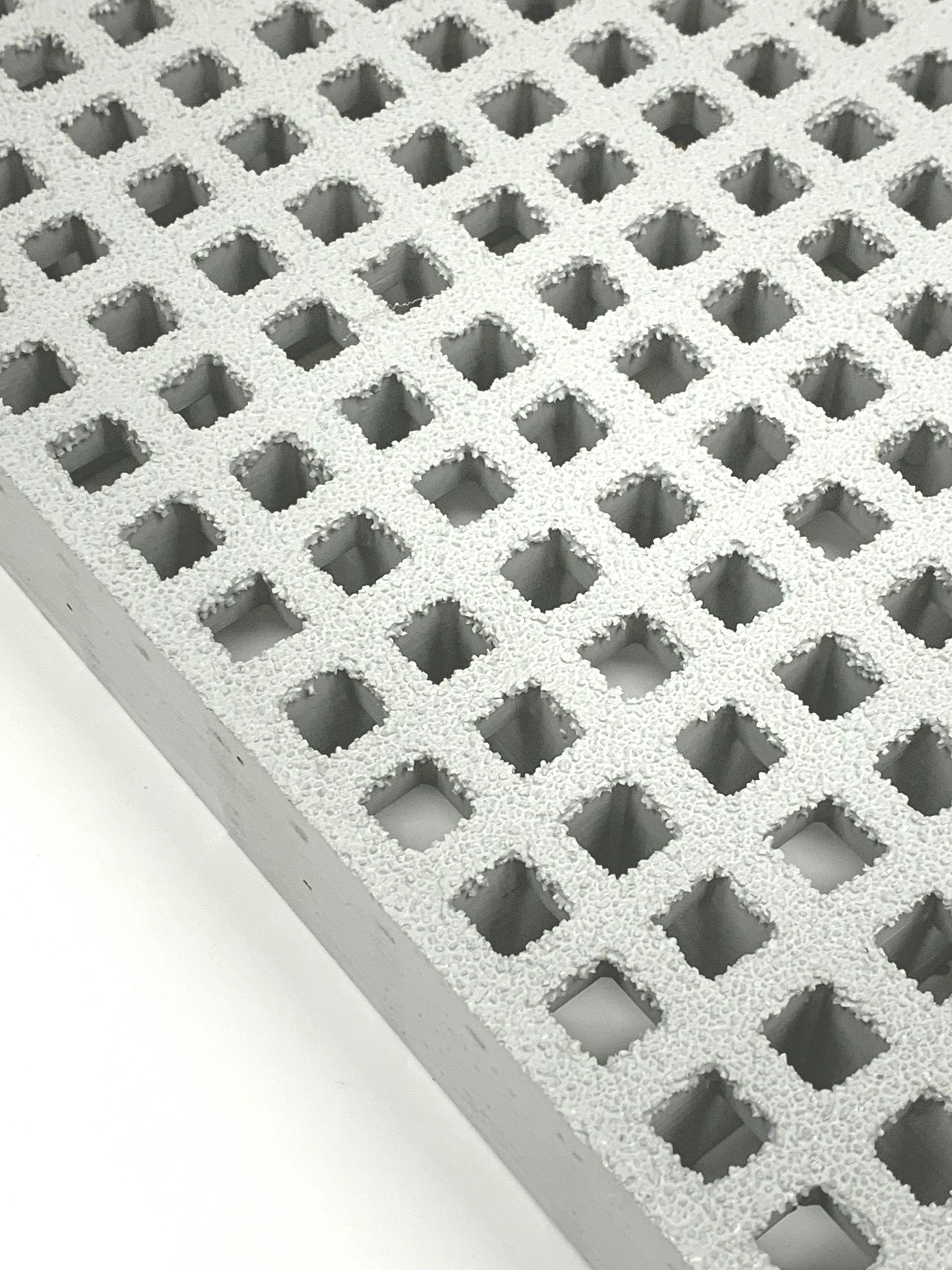 QuartzGrip® Micro Mesh Grating