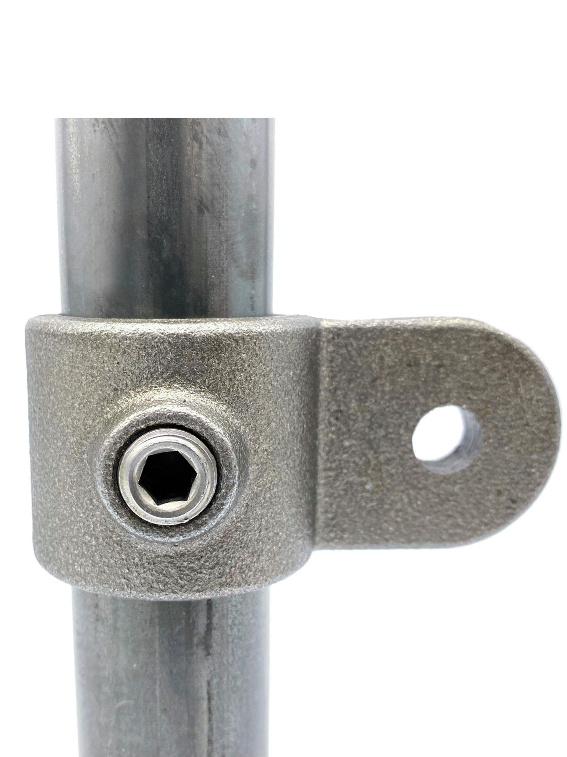 173 Male Single Swivel Key Clamp (33.7mm Round Self Colour)