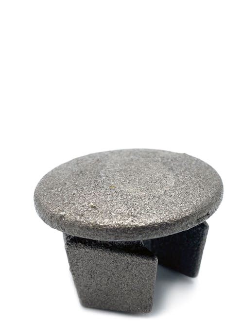 184 Metal Stop Cap ( 33.7mm Round Self Colour)